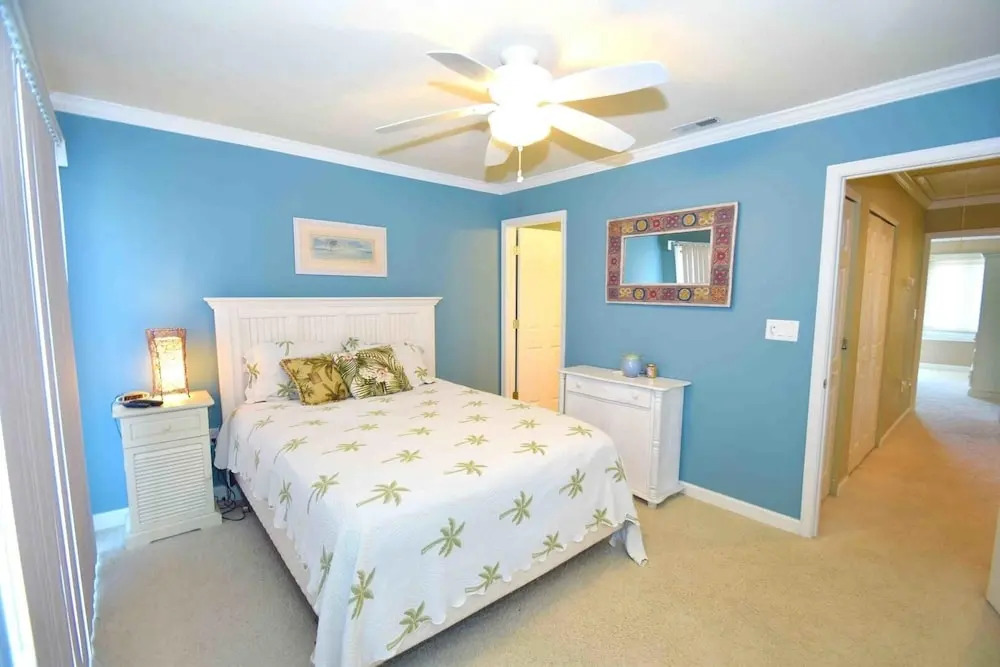 Harbour Island 21C 2 Bedrooms 3.5 Bathrooms Condo
