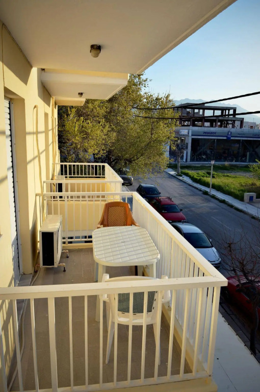 Manias Apartments