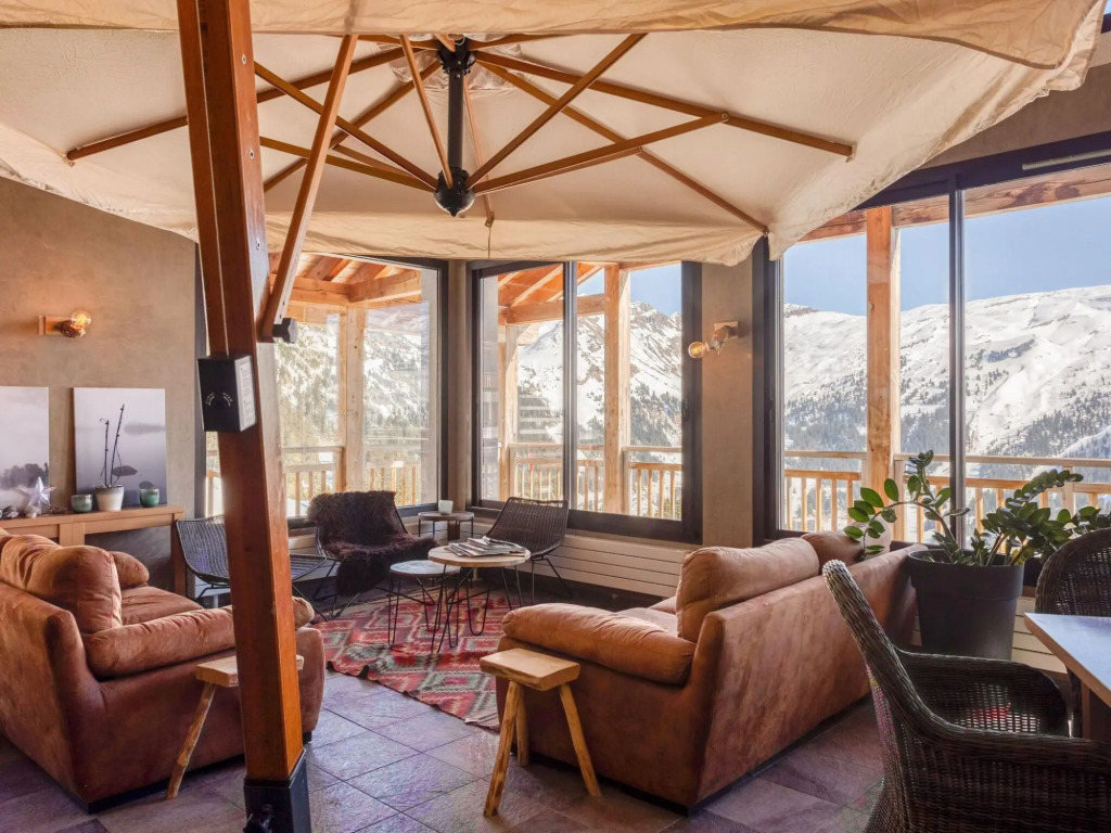 Authentic apartment located in the Le Grand Massif ski area