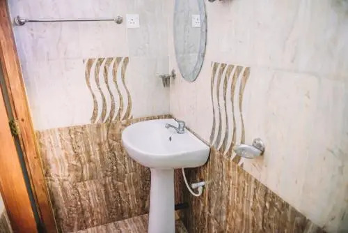 Kadolana Guest House