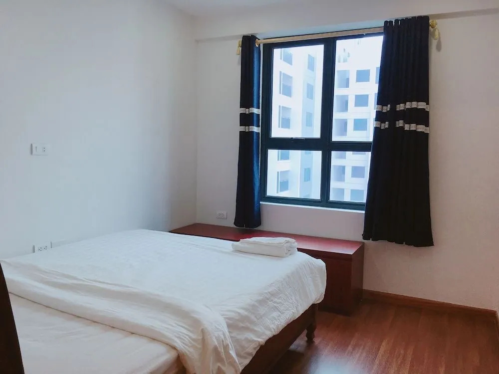 Ur Hanoi Service Apartment