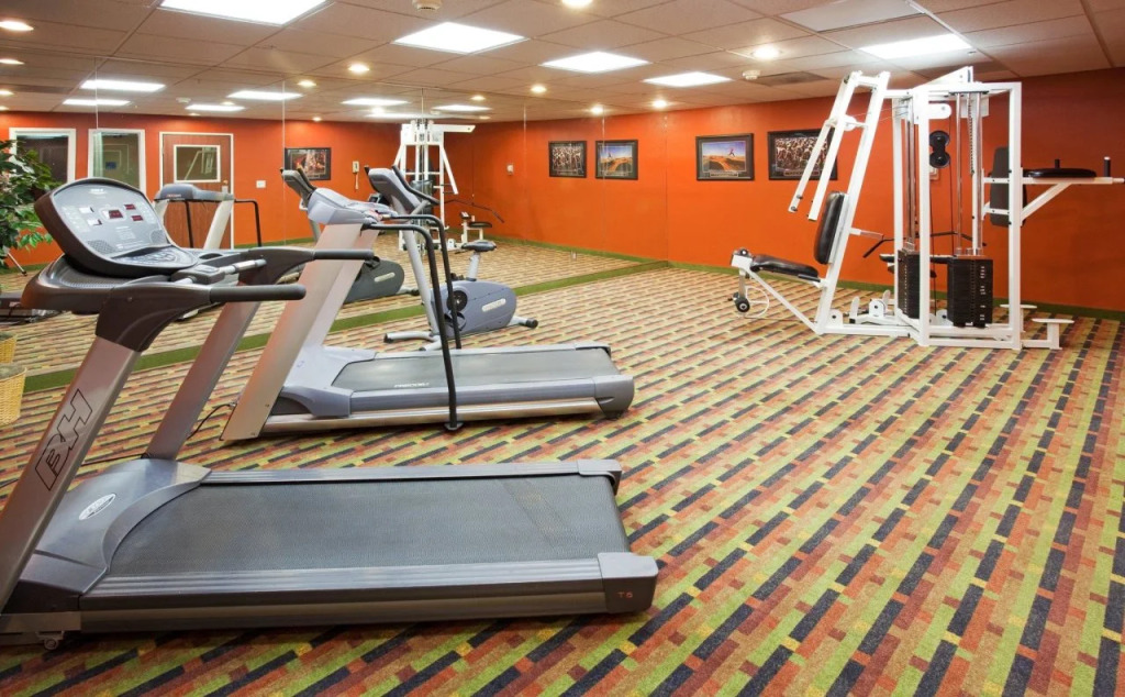 Holiday Inn Express & Suites Colorado Springs North by IHG
