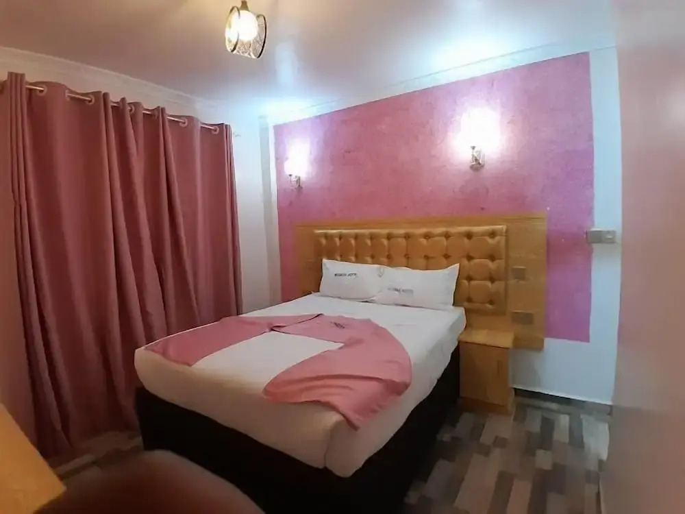 Wisbon Hotel