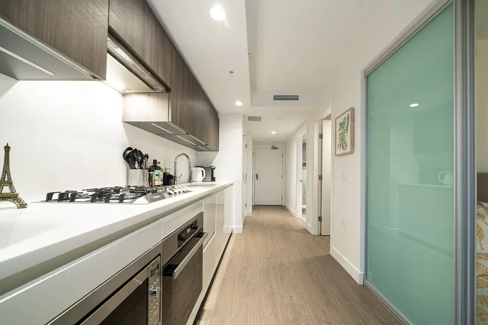 Charming Oasis Close to Airport & Downtown