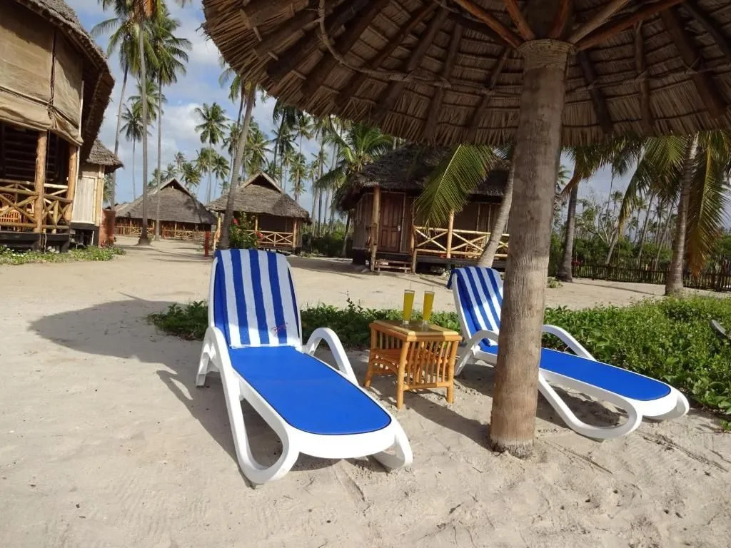 Barrys Beach Resort Pangani