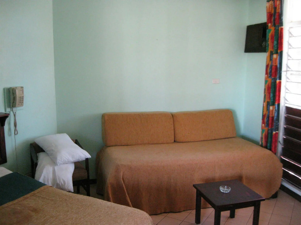 Hotel Oasis