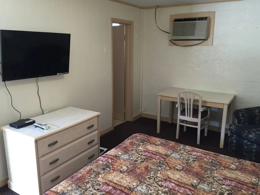 Withlacoochee Motel