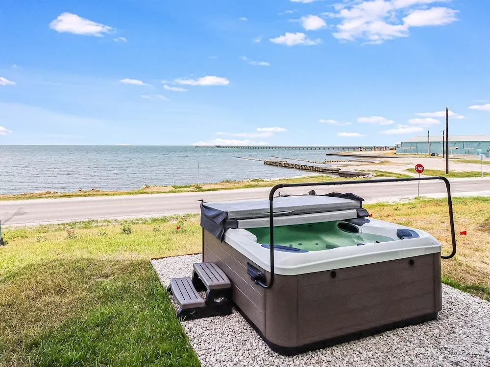 Bliss On The Bay Sp163167 6 Bedroom Home
