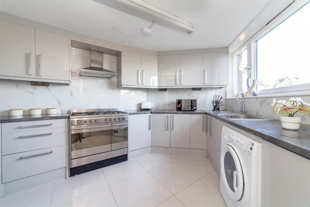 4 Bed Flat near King’s Road