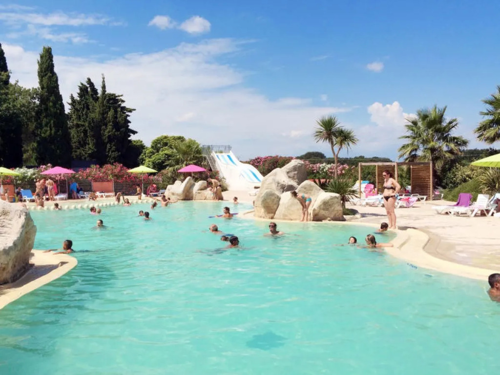 Holiday Home Le Mediterranée - AGL255