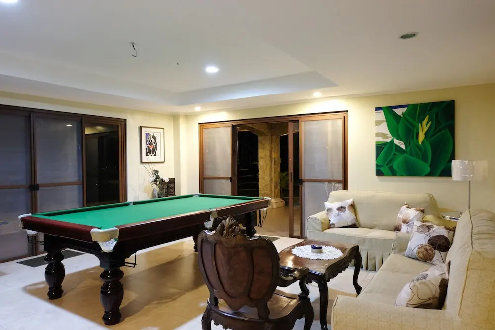 Tagaytay Home by StayHome Asia