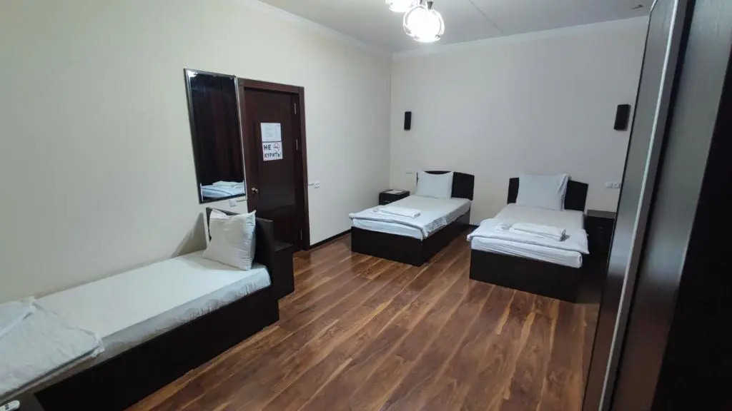 Buxoroyi Sharif Hotel
