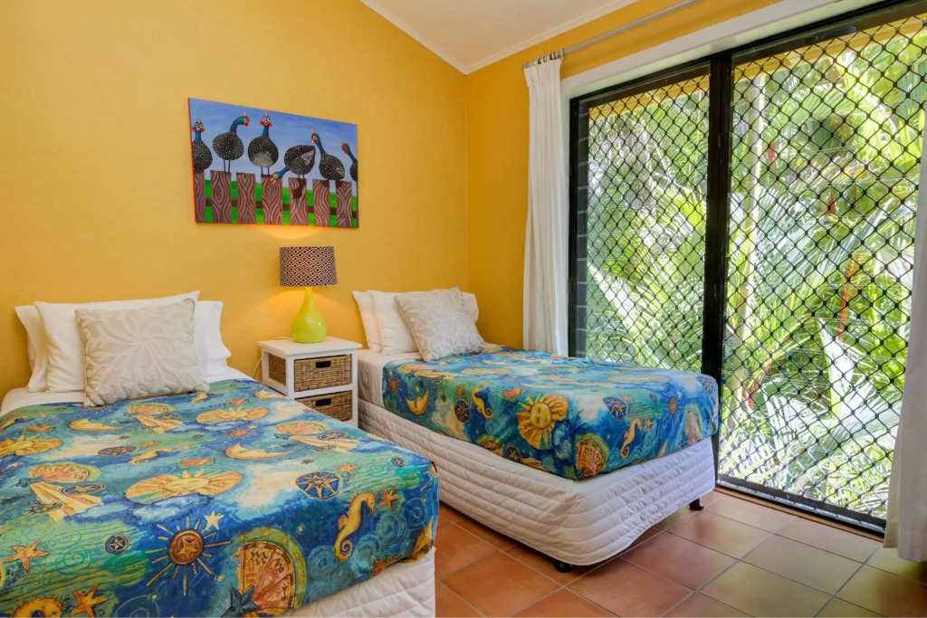 Number 2 On The Beach | Beautiful Beachfront Villa