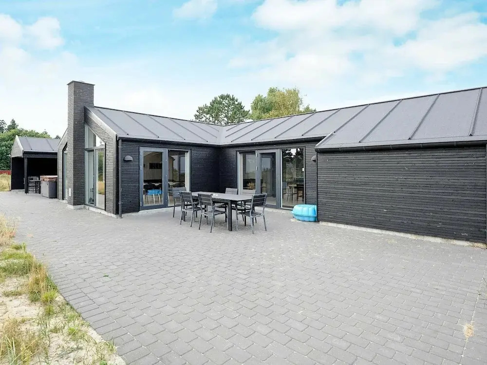 10 Person Holiday Home in Romo