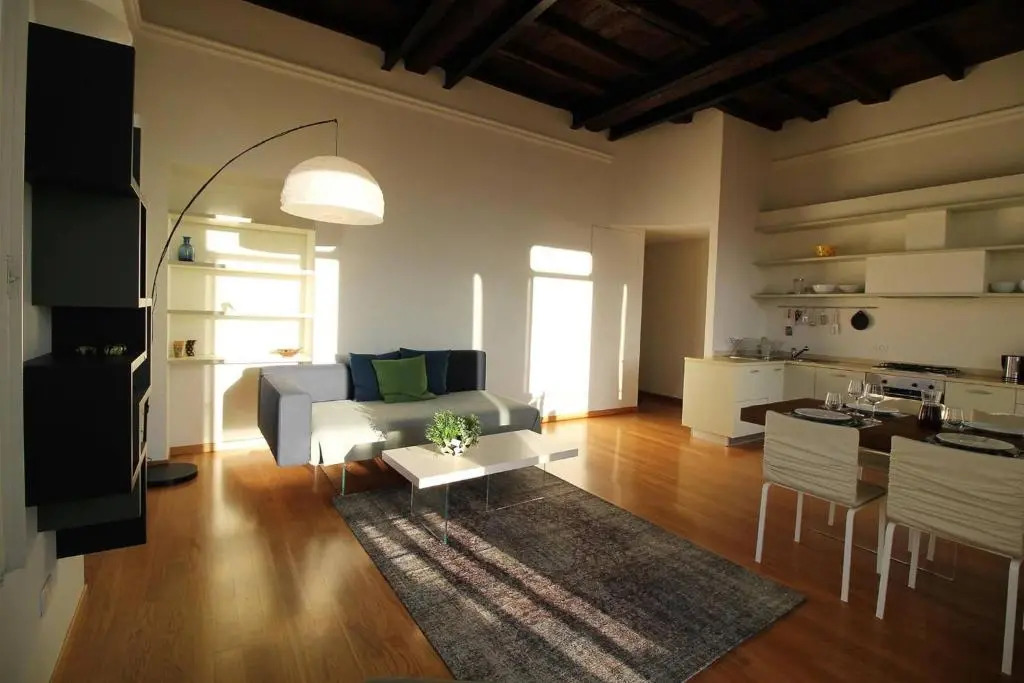 Bellavista Prestigious Apartment With Lake View
