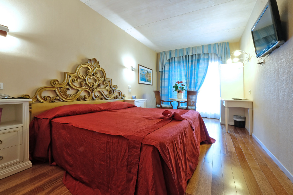 Villa Madrina Lovely and Dynamic Hotel