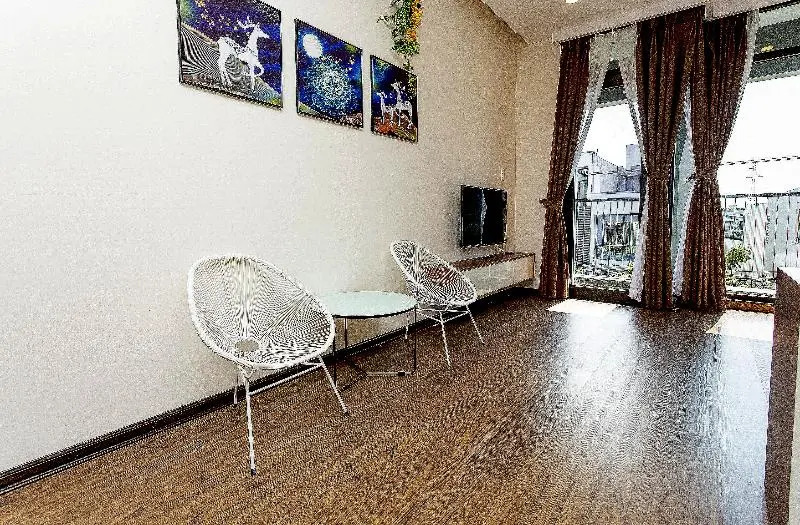 OYO 1048 Marina Apartment
