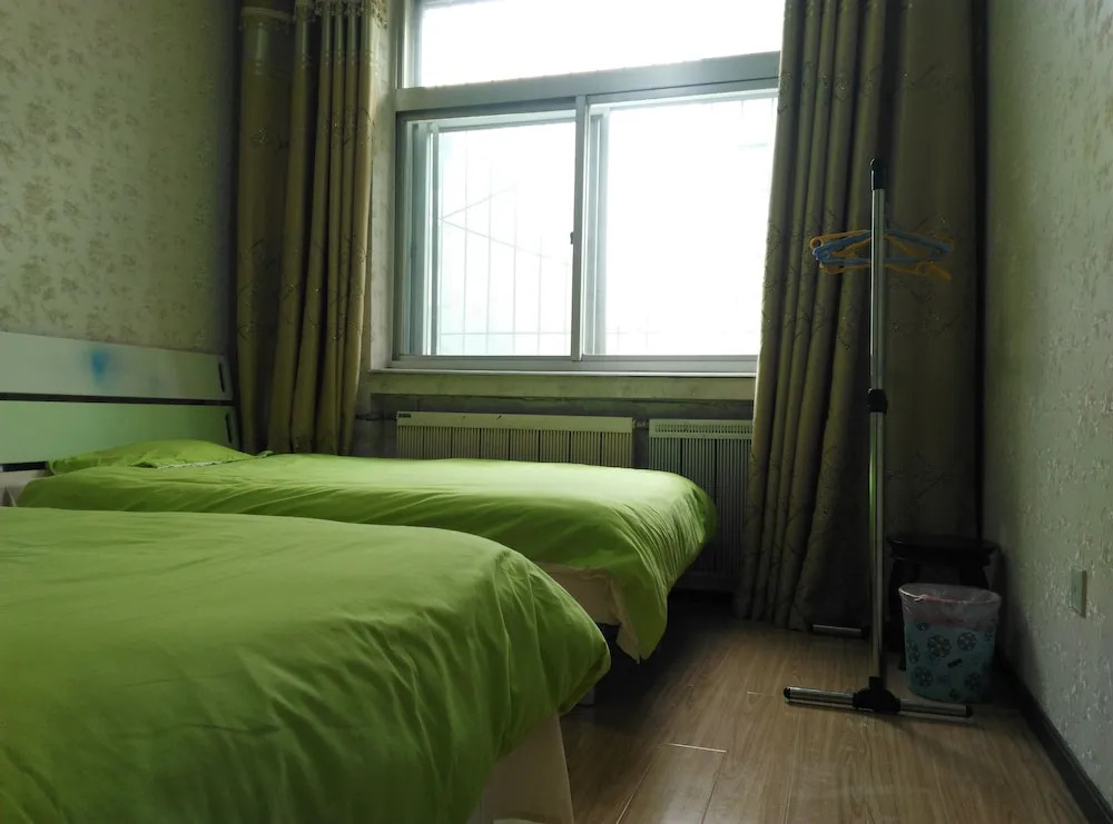 Duckweed Hostel