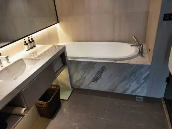 Yunlu Hotel (Southwest International Trade City, Guanshanhu District, Guiyang)