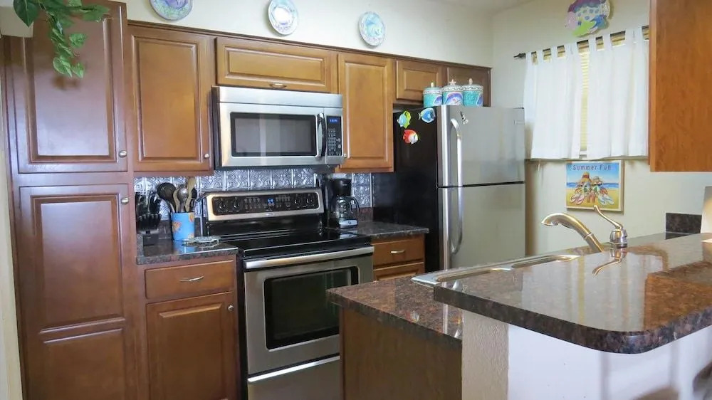 Janel's Haven 504bh 2 Bedrooms 2 Bathrooms Condo