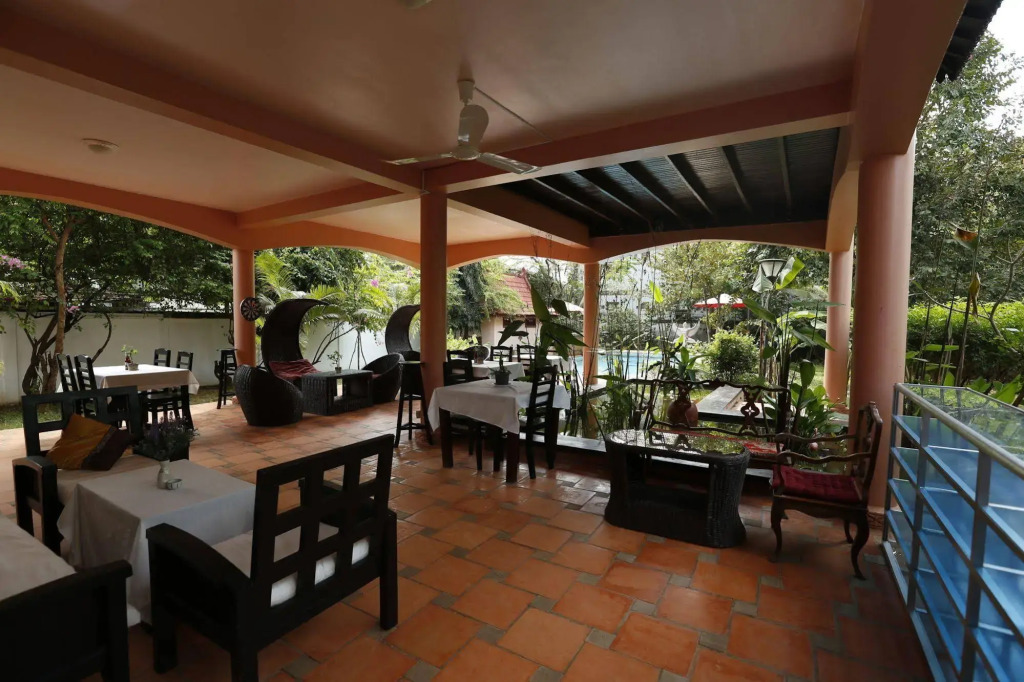 Relax Resort Angkor Villa