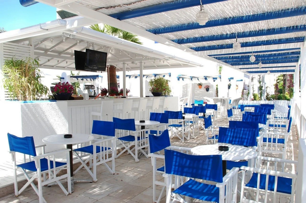 Faros Premium Beach