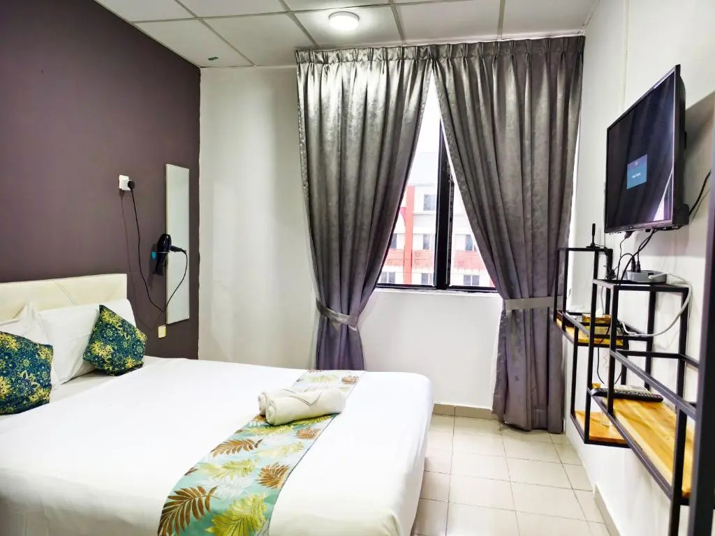 Salaam Suites Hotel