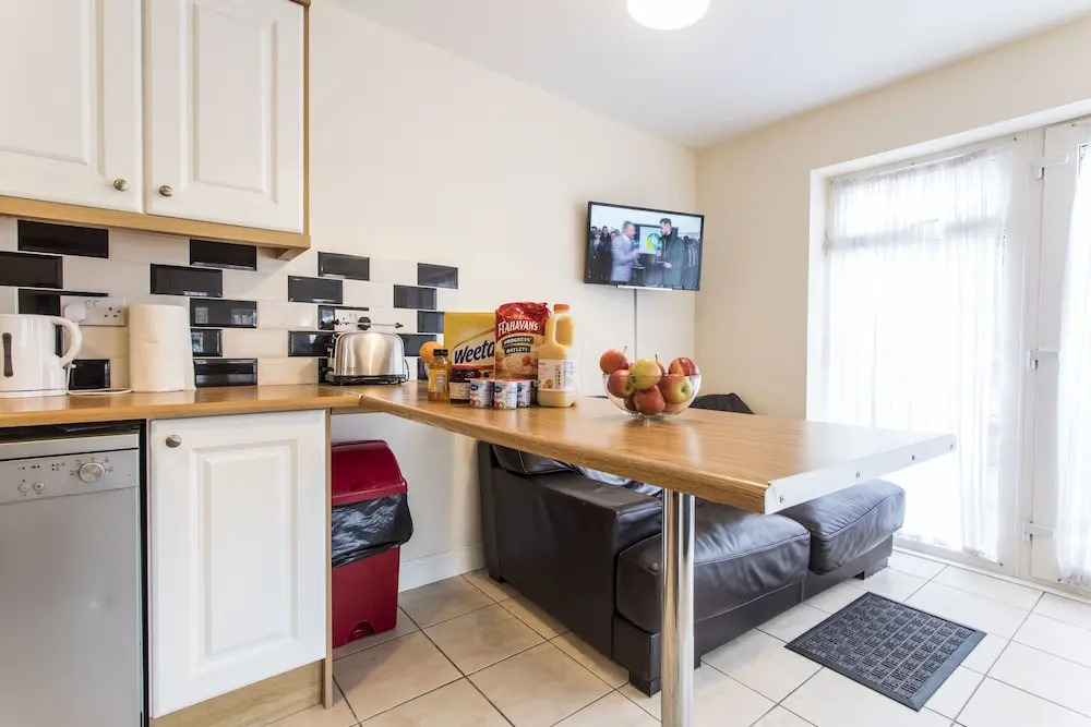 Drumcondra Station Lodge