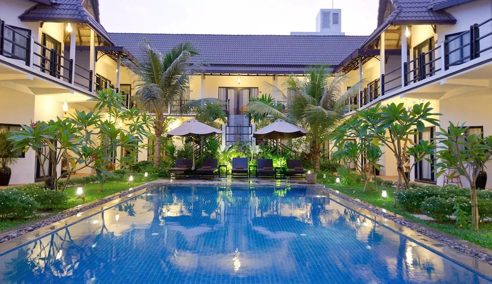 SR Sofia Villa Hotel