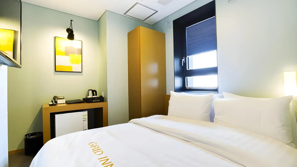 Grid Inn Hotel