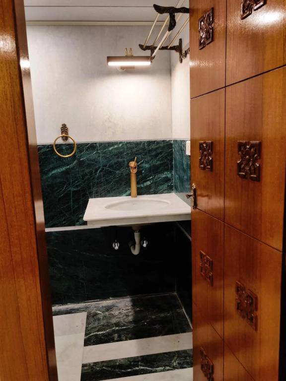 Royal Galaxy - An experience of wellness