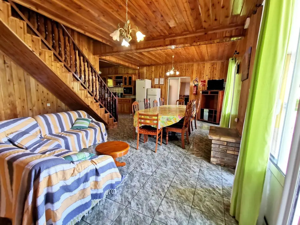 House with 4 Bedrooms in Cilaos, with Wonderful Mountain View, Enclosed Garden And Wifi - 40 Km From the Beach