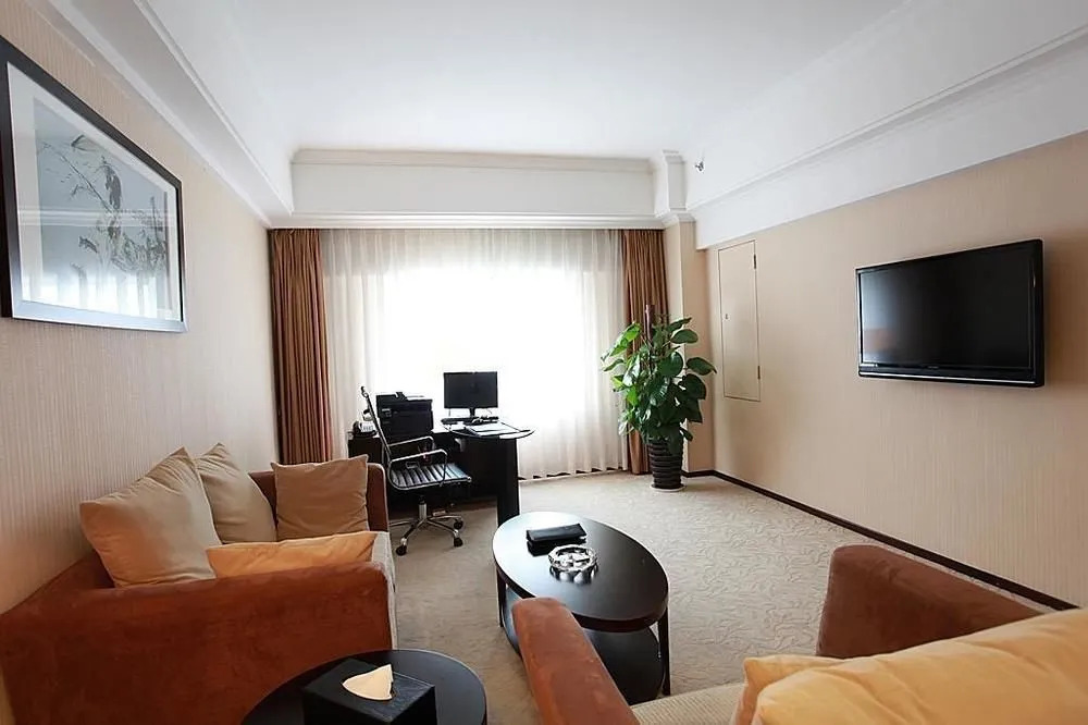 Zhuhai Junyi International Hotel (Sports Center store)