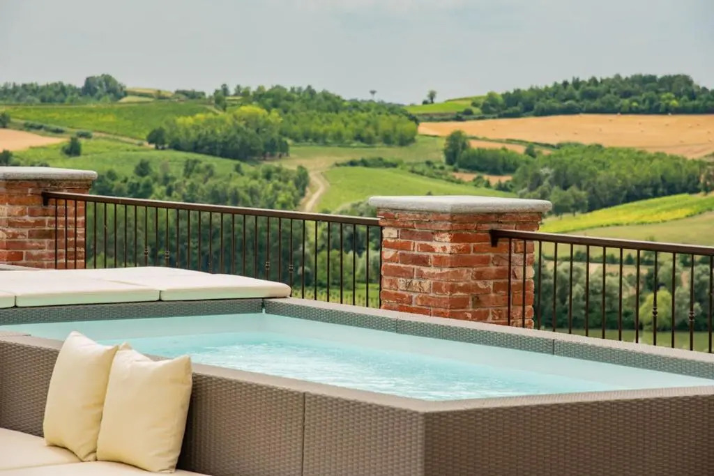 Montalbera Wine Suites