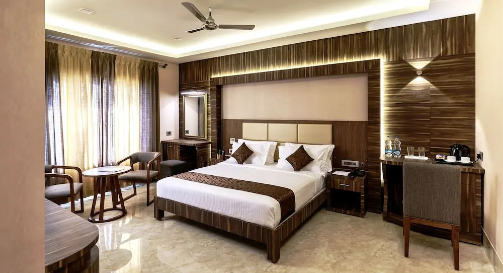 Hotel ARJUNAA