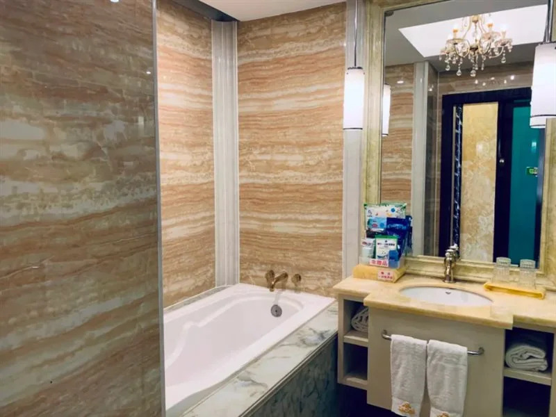 Diy Bai Hotel