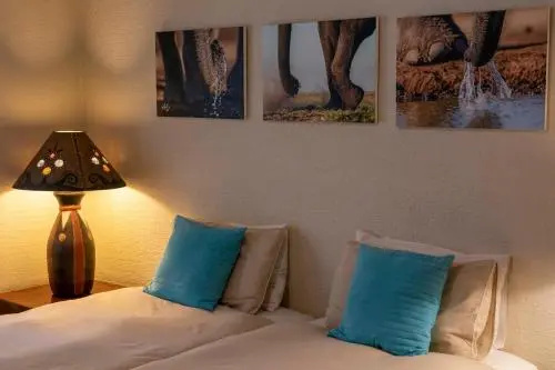 Impisi Lodge Safari and Golf Guesthouse
