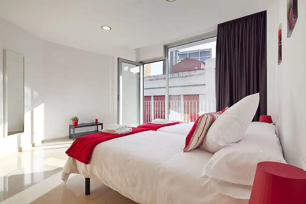 Charmsuites Nou Rambla