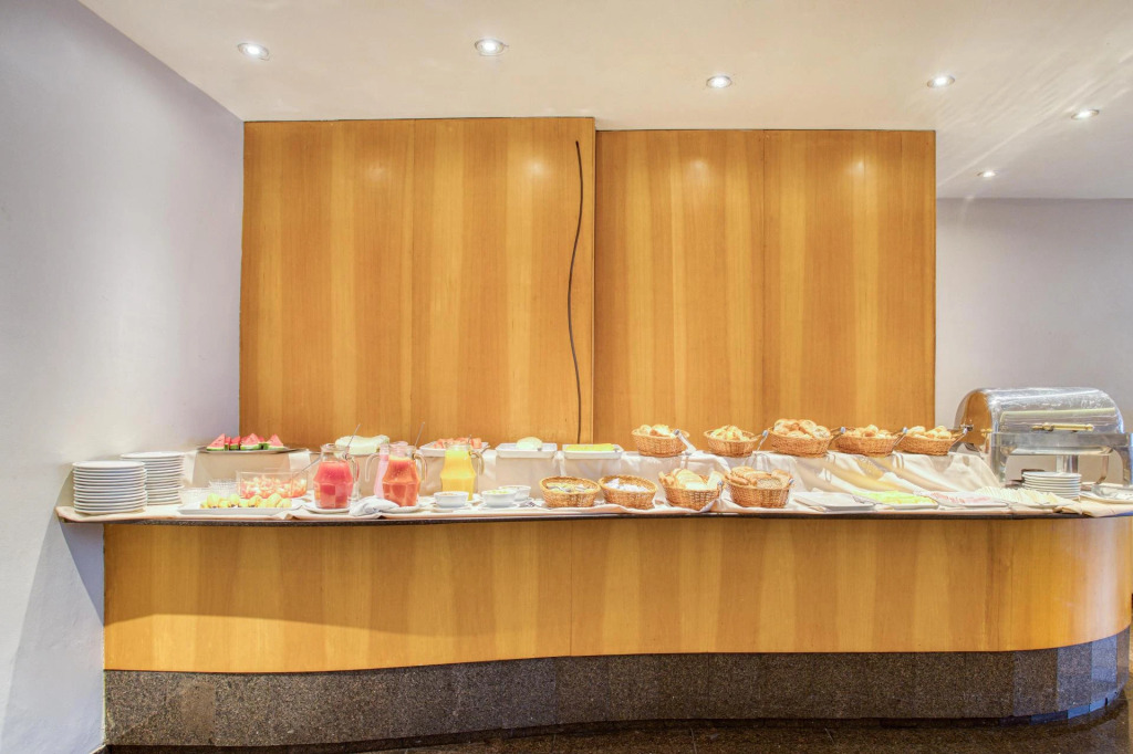 Premier Copacabana Hotel