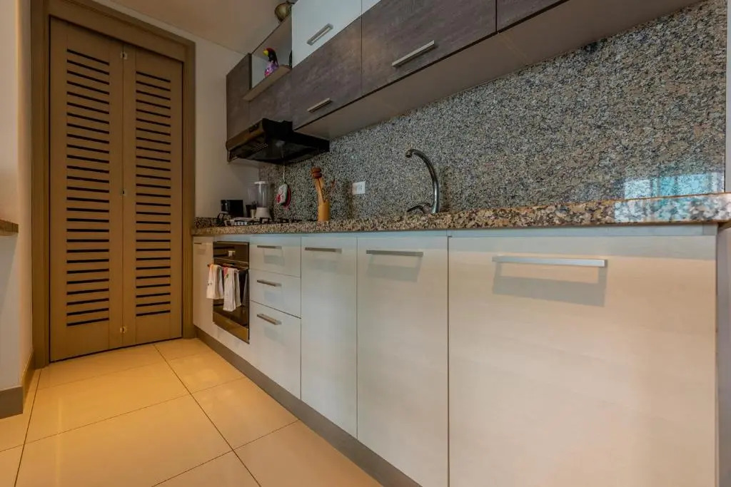 Edificio Palmetto Beach Apto 1702