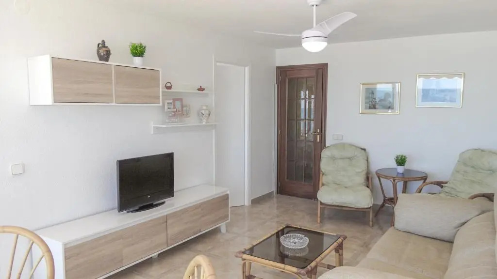 Preciso Apartamento En Primera Linia