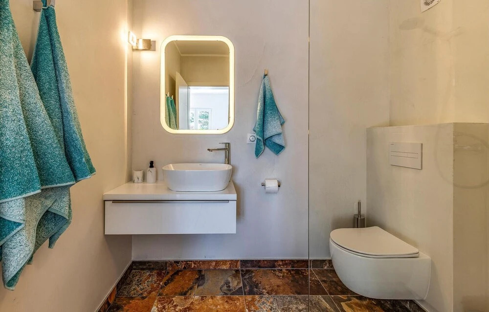 Awesome Apartment in Madulin With Outdoor Swimming Pool, Wifi and 2 Bedrooms