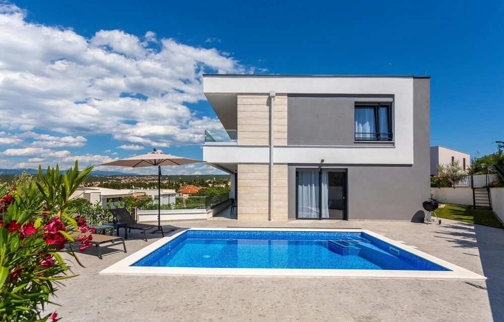 Awesome Apartment in Malinska With Outdoor Swimming Pool, Wifi and 2 Bedrooms