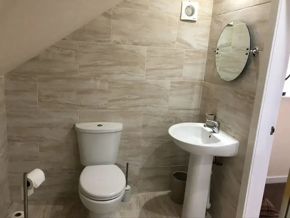 Country Retreat Sleeps 2 Near Cymyran Beach
