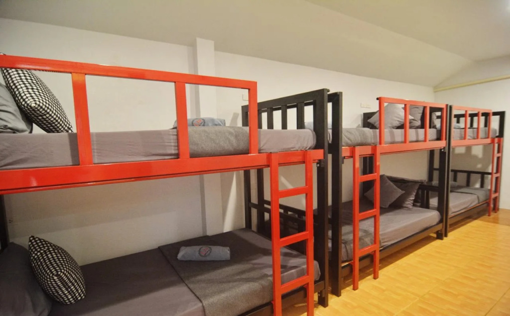 Lanta Hostel