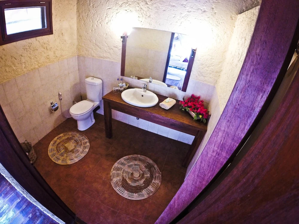 Nsya Lodge