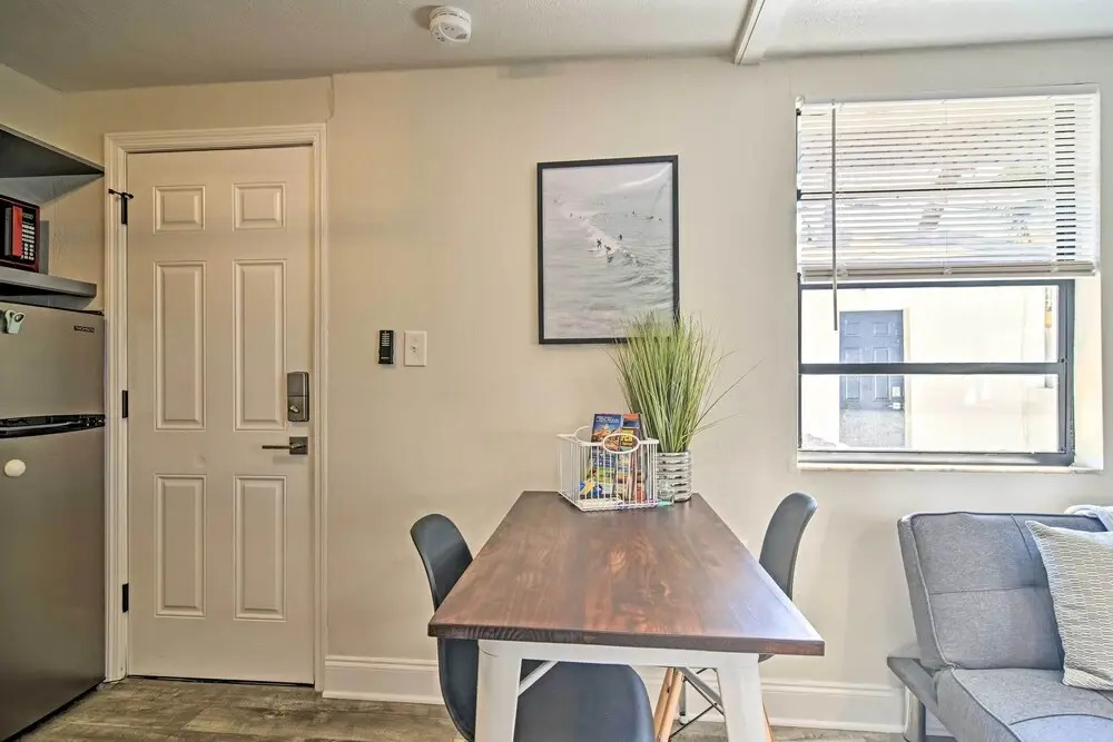 Pet-friendly Madeira Beach Studio Near Coast!