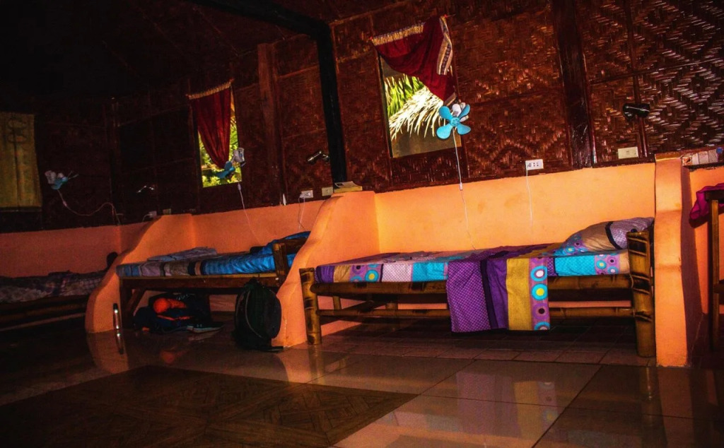 Lennons Place Backpacker Hostel