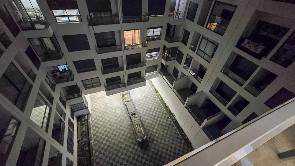Luxury Living - Near to football stadium