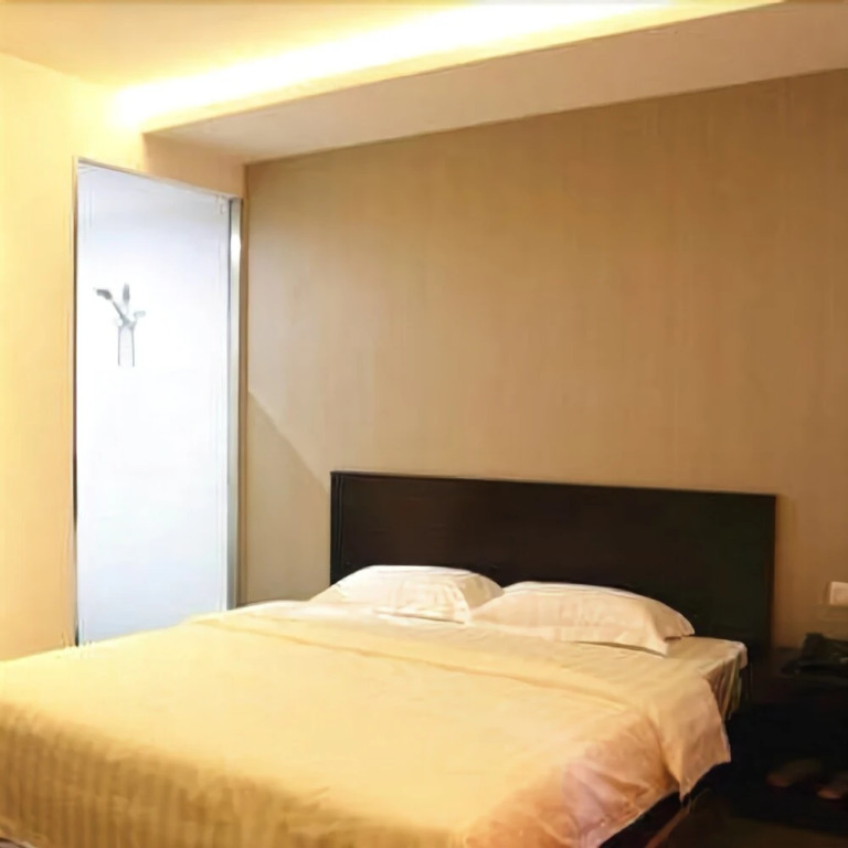 Jiangshan 128 Hotel